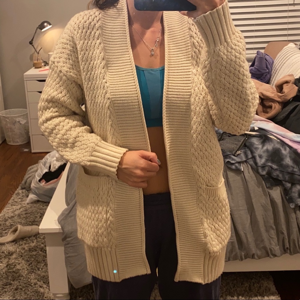 chunky beige cardigan